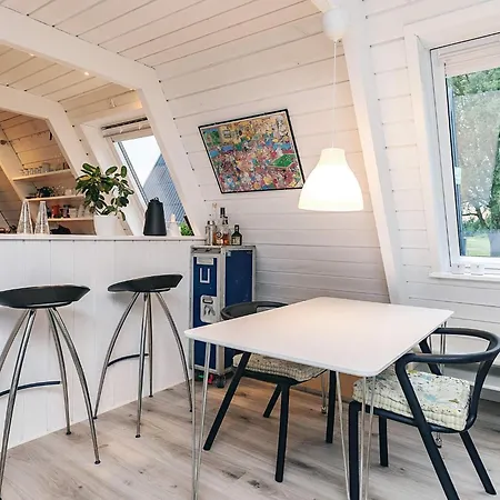 4 Star In * Farsø