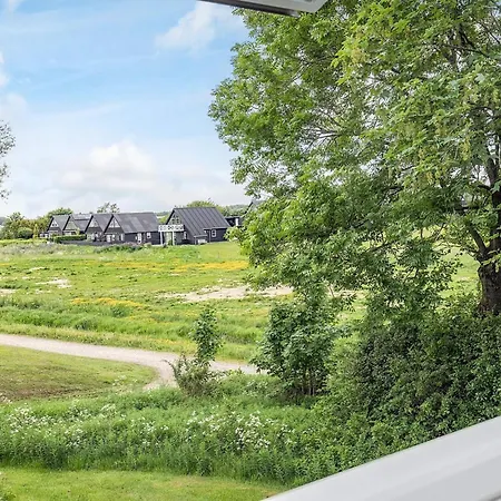 4 Star In Farsø
